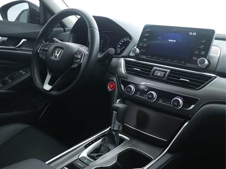 Фото 6 - Honda Accord