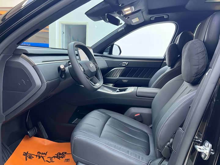 Фото 7 - Nio Onvo L90