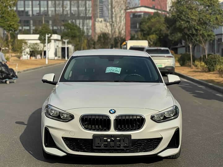 Фото 2 - BMW 1 Series