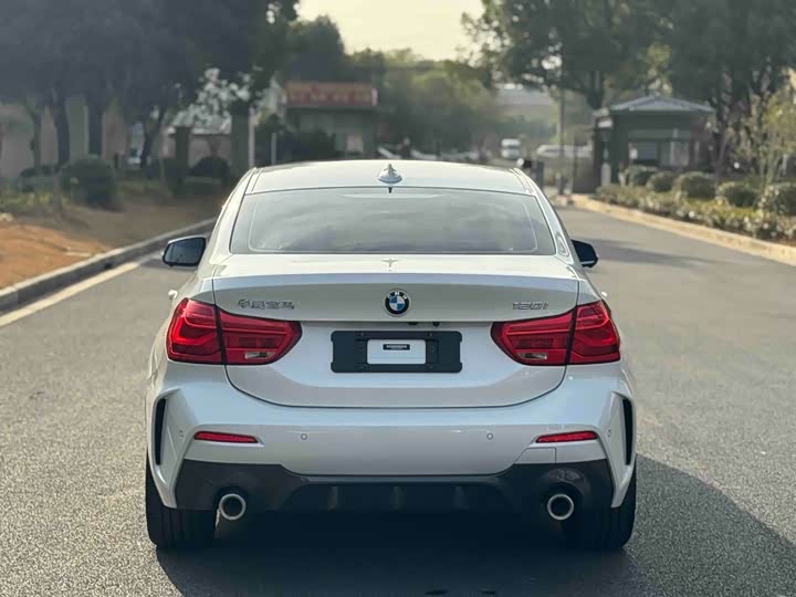 Фото 5 - BMW 1 Series