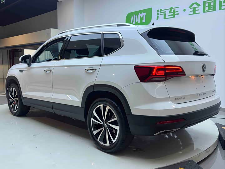 Фото 4 - Volkswagen Tharu