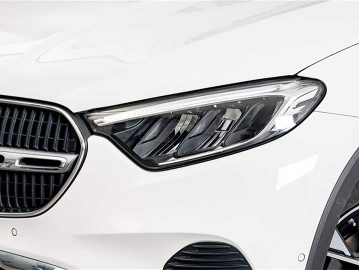 Фото 4 - Mercedes-Benz GLC-Class