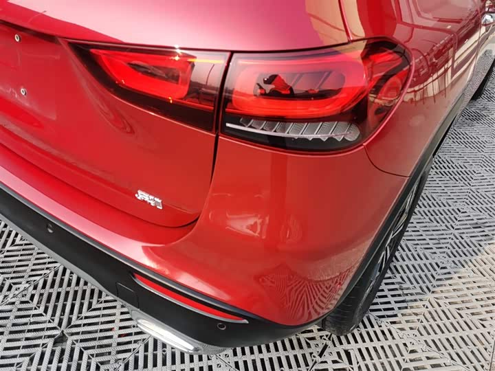 Фото 8 - Mercedes-Benz GLA-Class