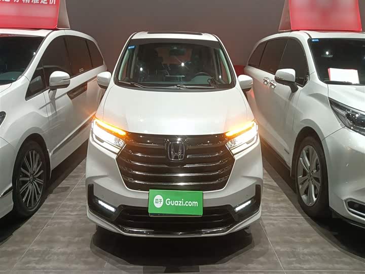 Фото 3 - Honda Odyssey