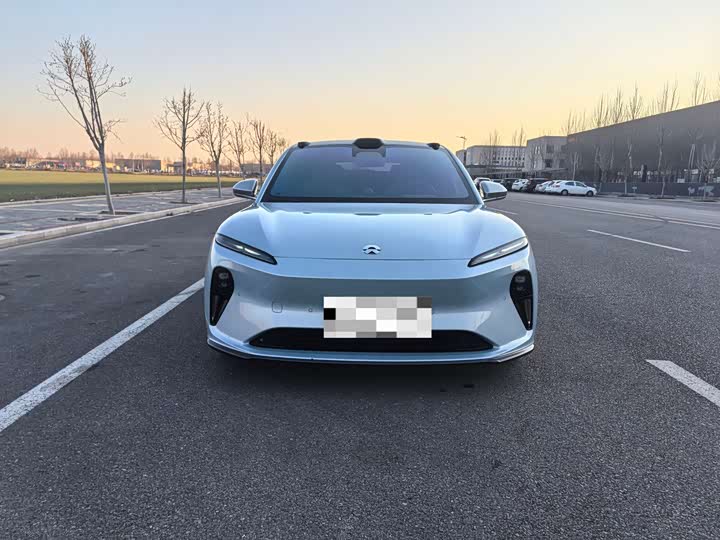 Фото 2 - Nio ET5