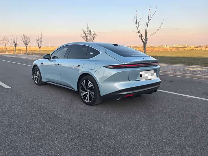 Фото 6 - Nio ET5