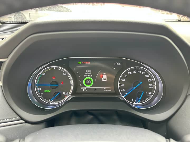 Фото 7 - Toyota Harrier