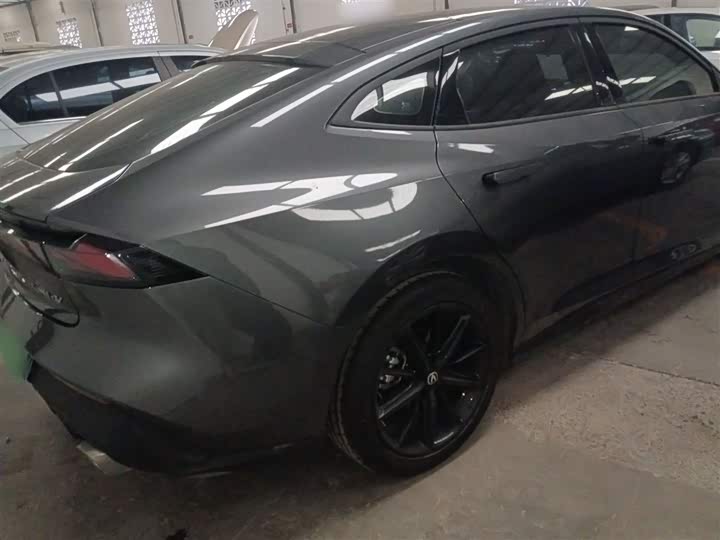 Фото 7 - Changan UNI-V