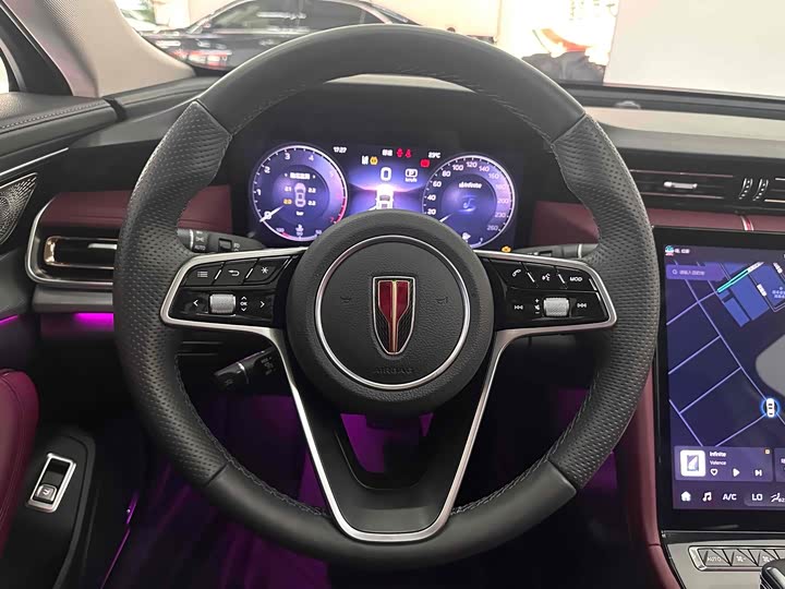 Фото 8 - Hongqi H5