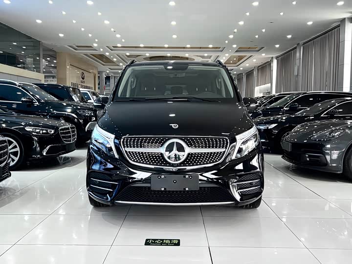 Фото 3 - Mercedes-Benz V-Class