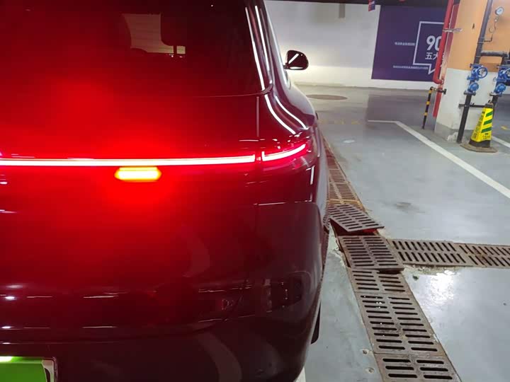 Фото 8 - LiXiang L6