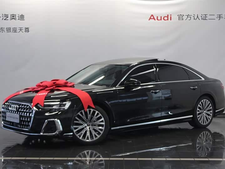 Фото 3 - Audi A8
