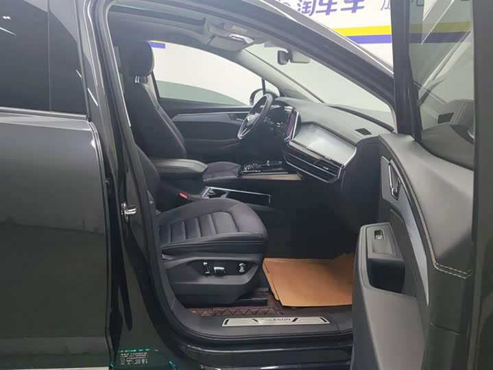 Фото 8 - Volkswagen Talagon