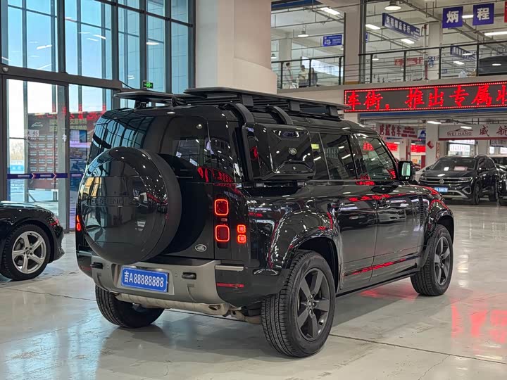 Фото 4 - Land Rover Defender