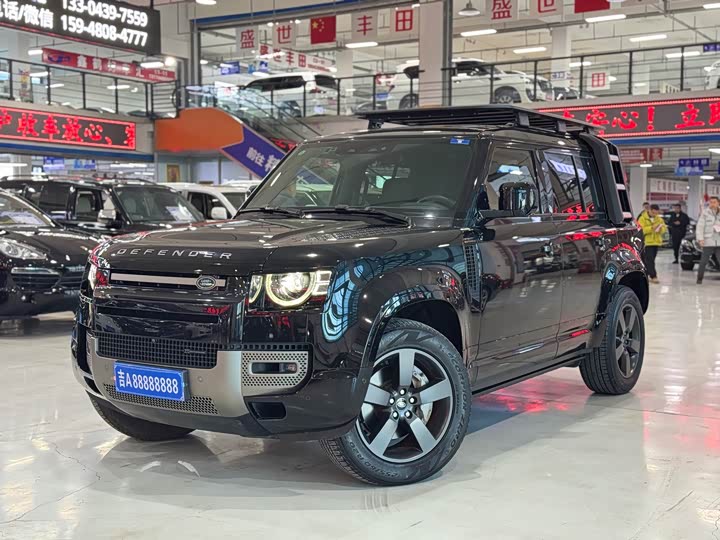 Фото 7 - Land Rover Defender