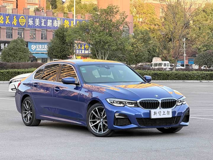 Фото 2 - BMW 3 Series