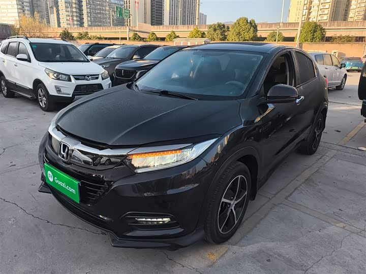 Фото 2 - Honda Vezel