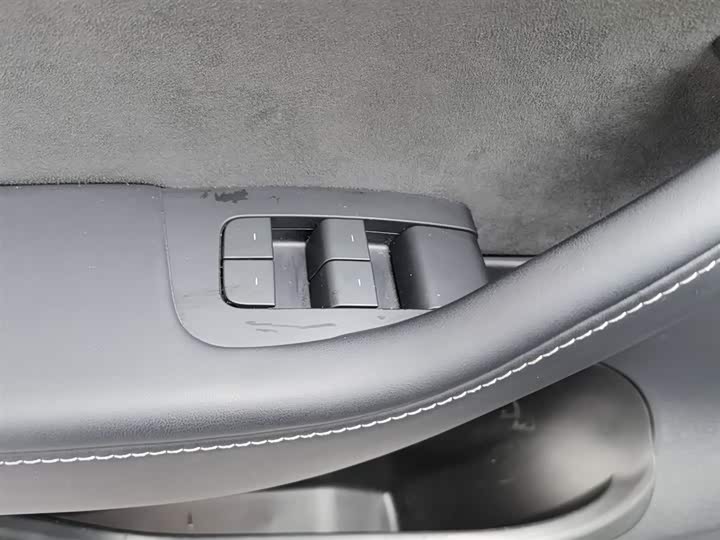 Фото 9 - Tesla Model Y