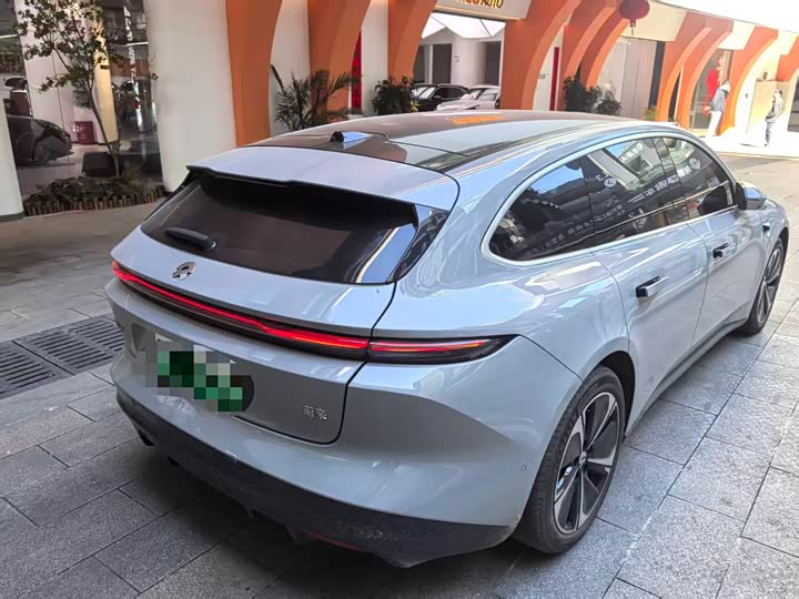 Фото 7 - Nio ET5T