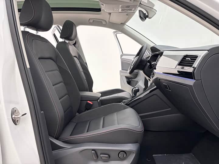 Фото 8 - Volkswagen Tayron