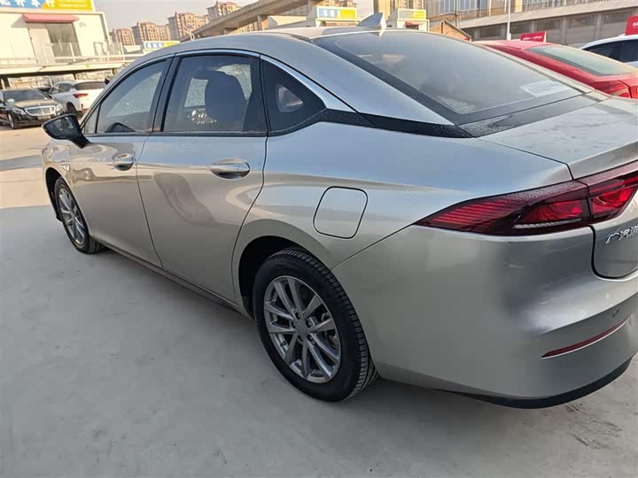 Фото 5 - GAC Aion S