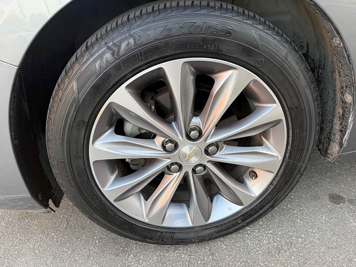 Фото 4 - Chevrolet Monza