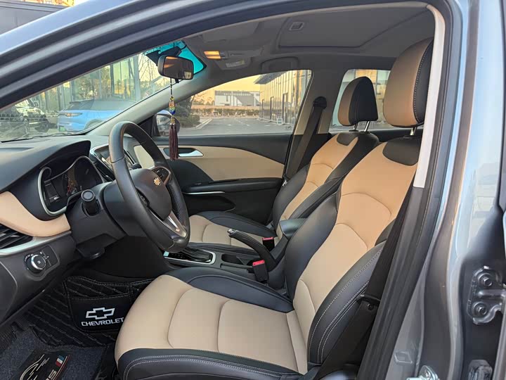 Фото 5 - Chevrolet Monza