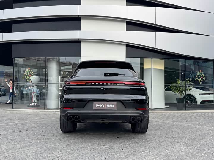 Фото 7 - Porsche Cayenne