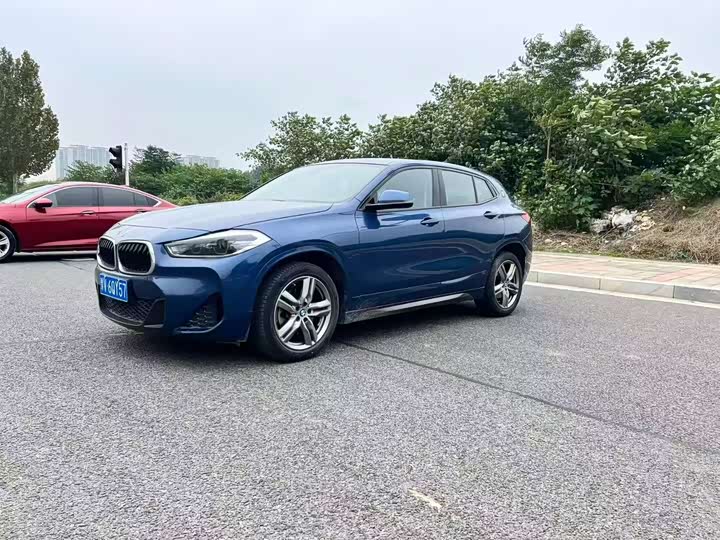 Фото 8 - BMW X2