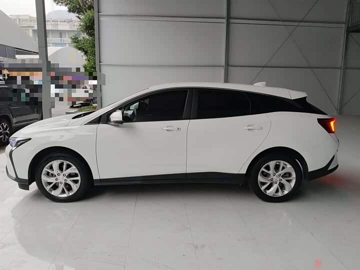 Фото 5 - Buick Velite 6