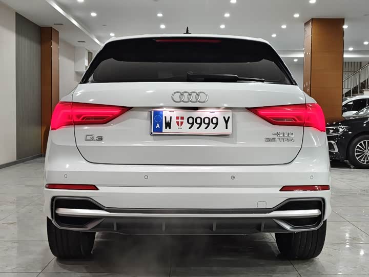 Фото 5 - Audi Q3