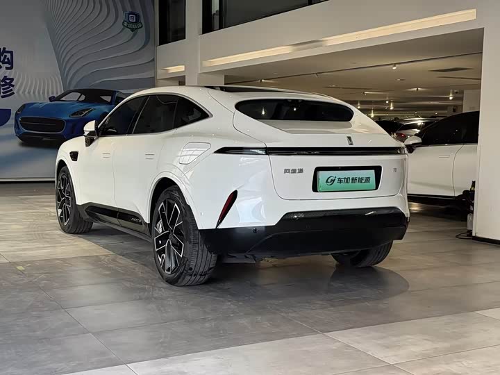 Фото 9 - Avatr 11