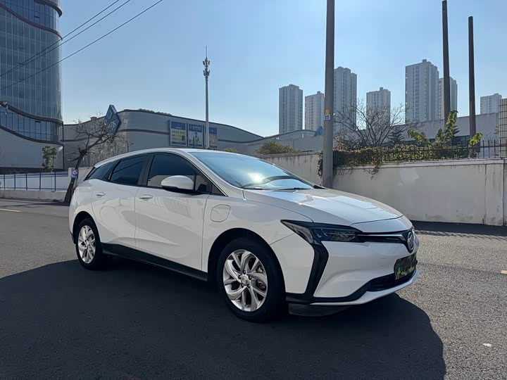 Фото 3 - Buick Velite 6