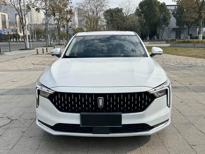 Фото 2 - Bestune B70