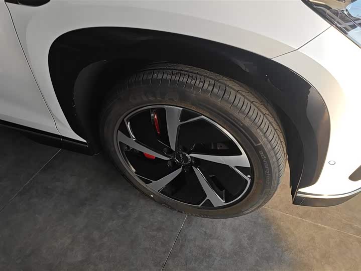 Фото 6 - BYD Sea Lion 07 EV