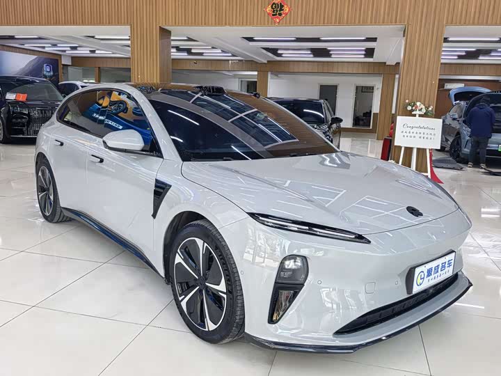 Фото 3 - Nio ET5T