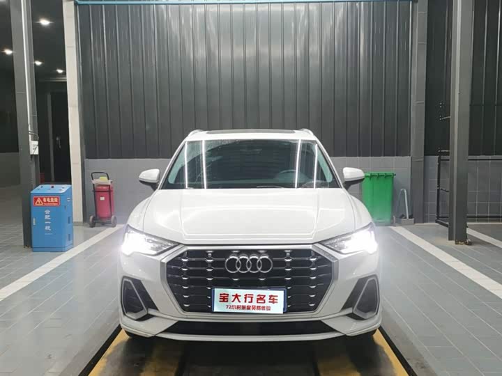 Фото 2 - Audi Q3