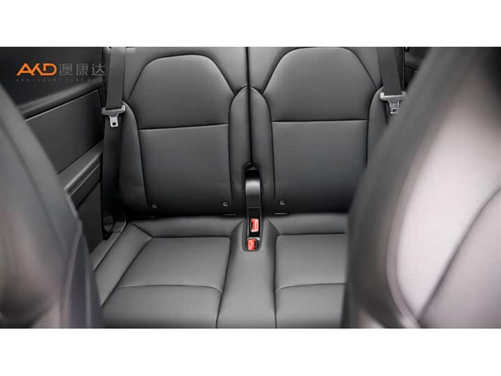 Фото 9 - Tesla Model Y