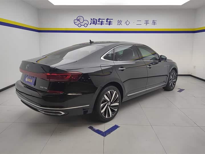 Фото 3 - Volkswagen Passat