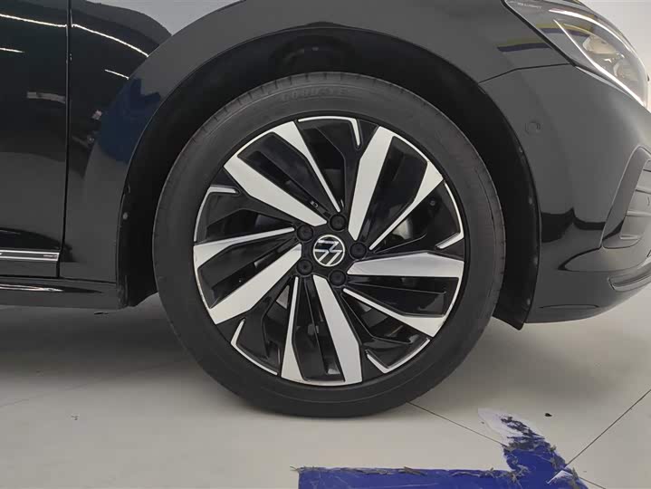 Фото 6 - Volkswagen Passat