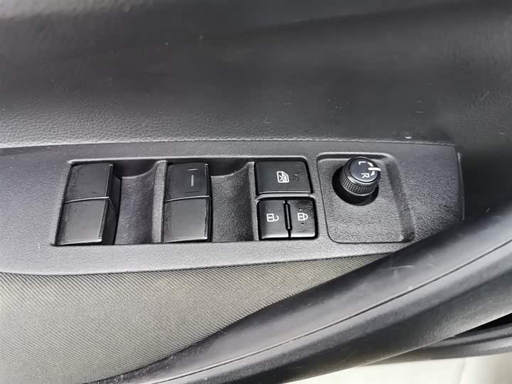 Фото 9 - Toyota Levin