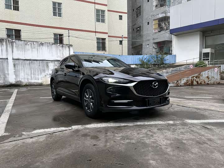 Фото 3 - Mazda CX-4