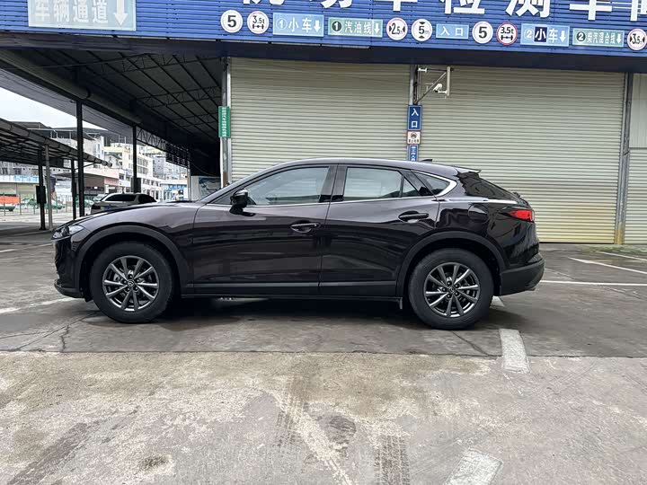 Фото 4 - Mazda CX-4