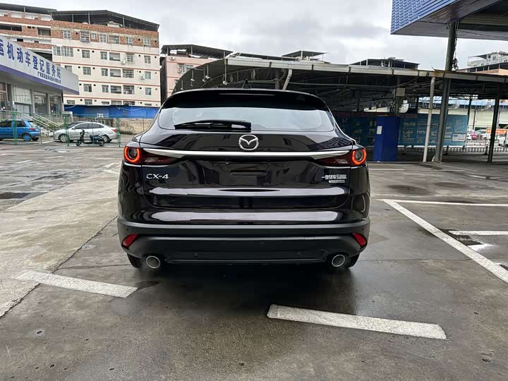 Фото 6 - Mazda CX-4