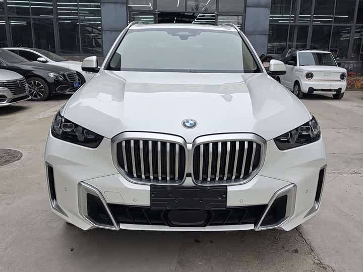 Фото 2 - BMW X5