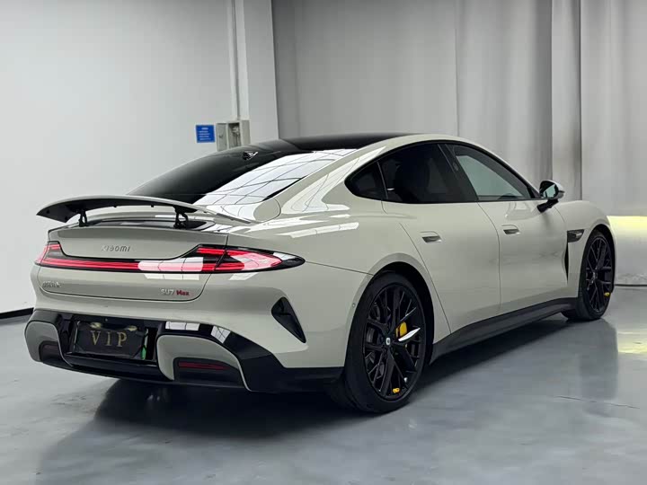 Фото 9 - Xiaomi SU7