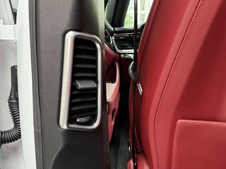 Фото 6 - Porsche Panamera