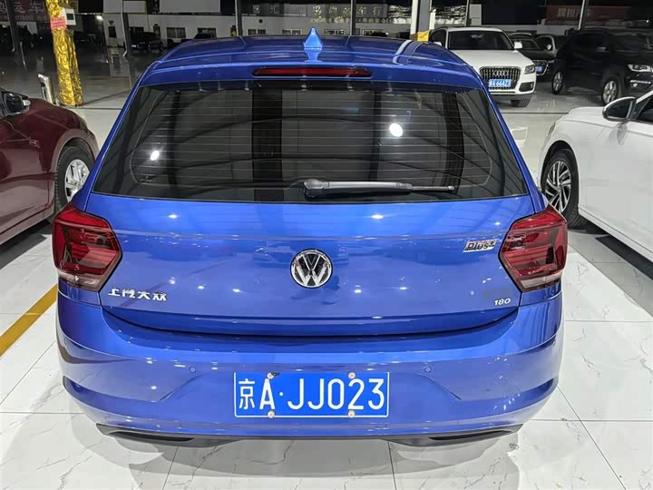 Фото 5 - Volkswagen Polo