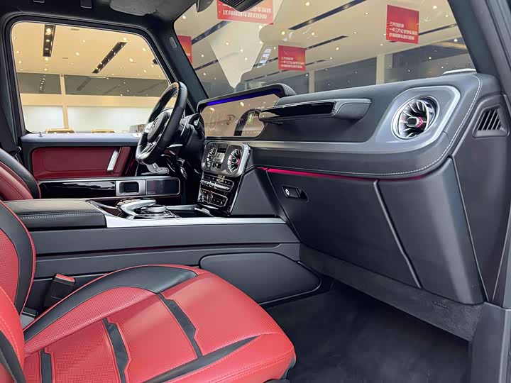 Фото 5 - Mercedes-Benz G-Class AMG