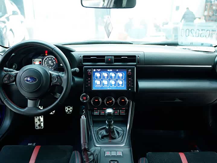 Фото 7 - Subaru BRZ